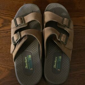 Skechers Women Leather Sandals used Size 9